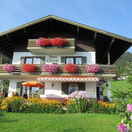 Haus Elfriede Hotel Reit im Winkl Buitenkant foto